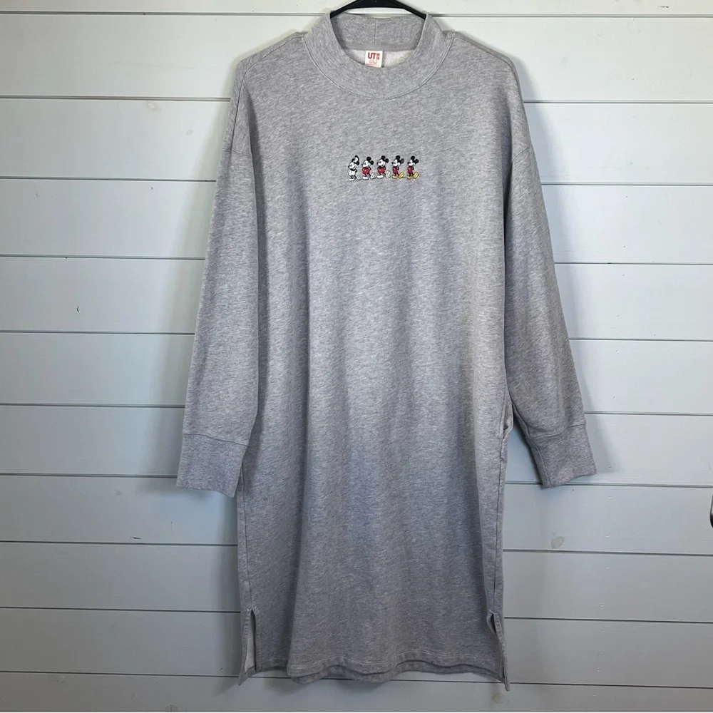 Disney Mickey Mouse sweater dress gray small embroidery women’s‎ size large
